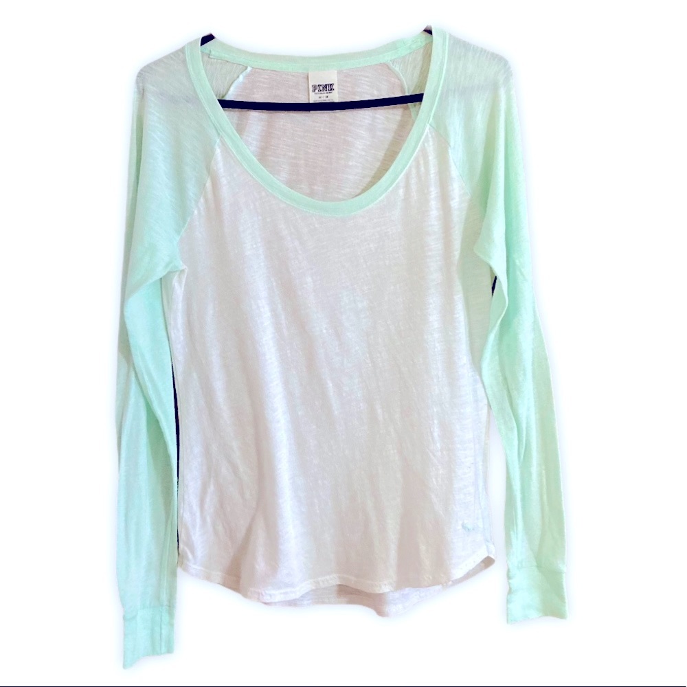 Victoria’s Secret Pink Long Sleeve Tee